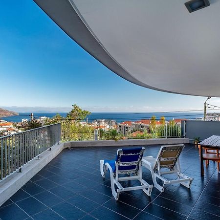 Appartement Virtudes Ocean View With Pool By Hr Madeira à Funchal  Extérieur photo