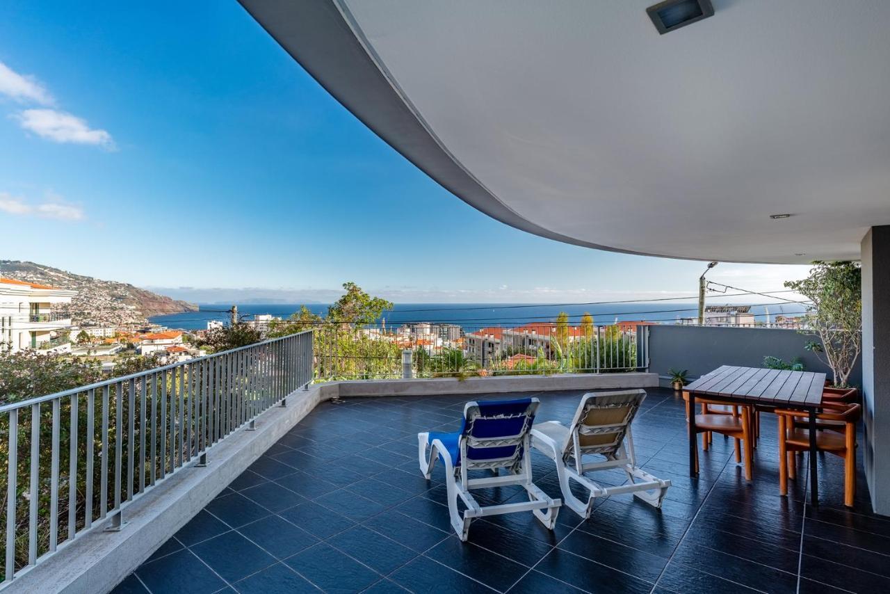 Appartement Virtudes Ocean View With Pool By Hr Madeira à Funchal  Extérieur photo